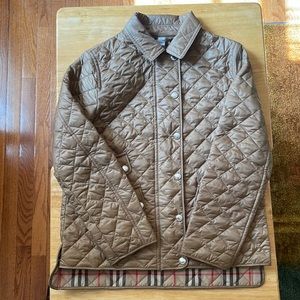 Lightweight Burberry kid’s coat